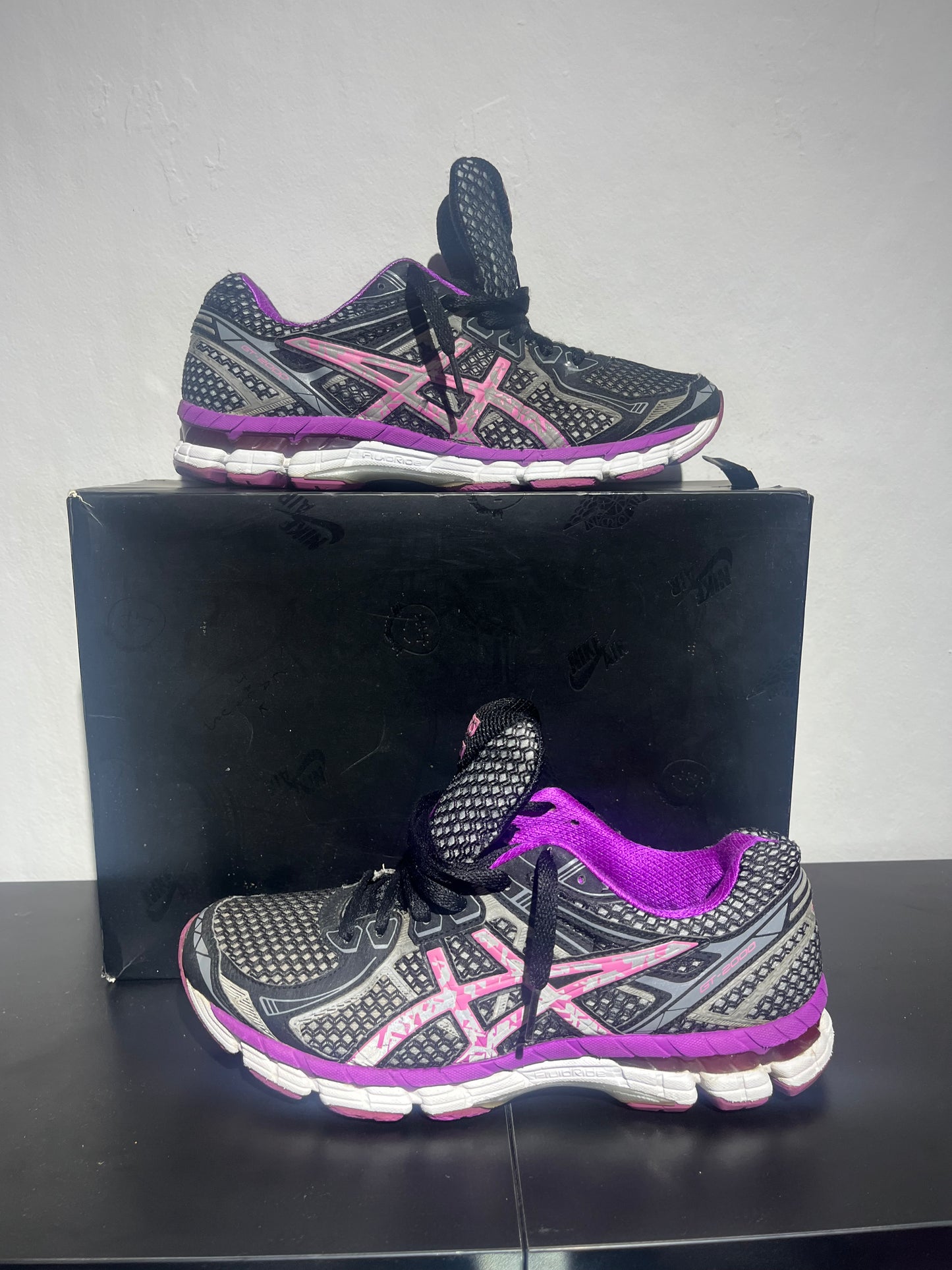 ASICS GT-2000 Noir/Mauve - 42