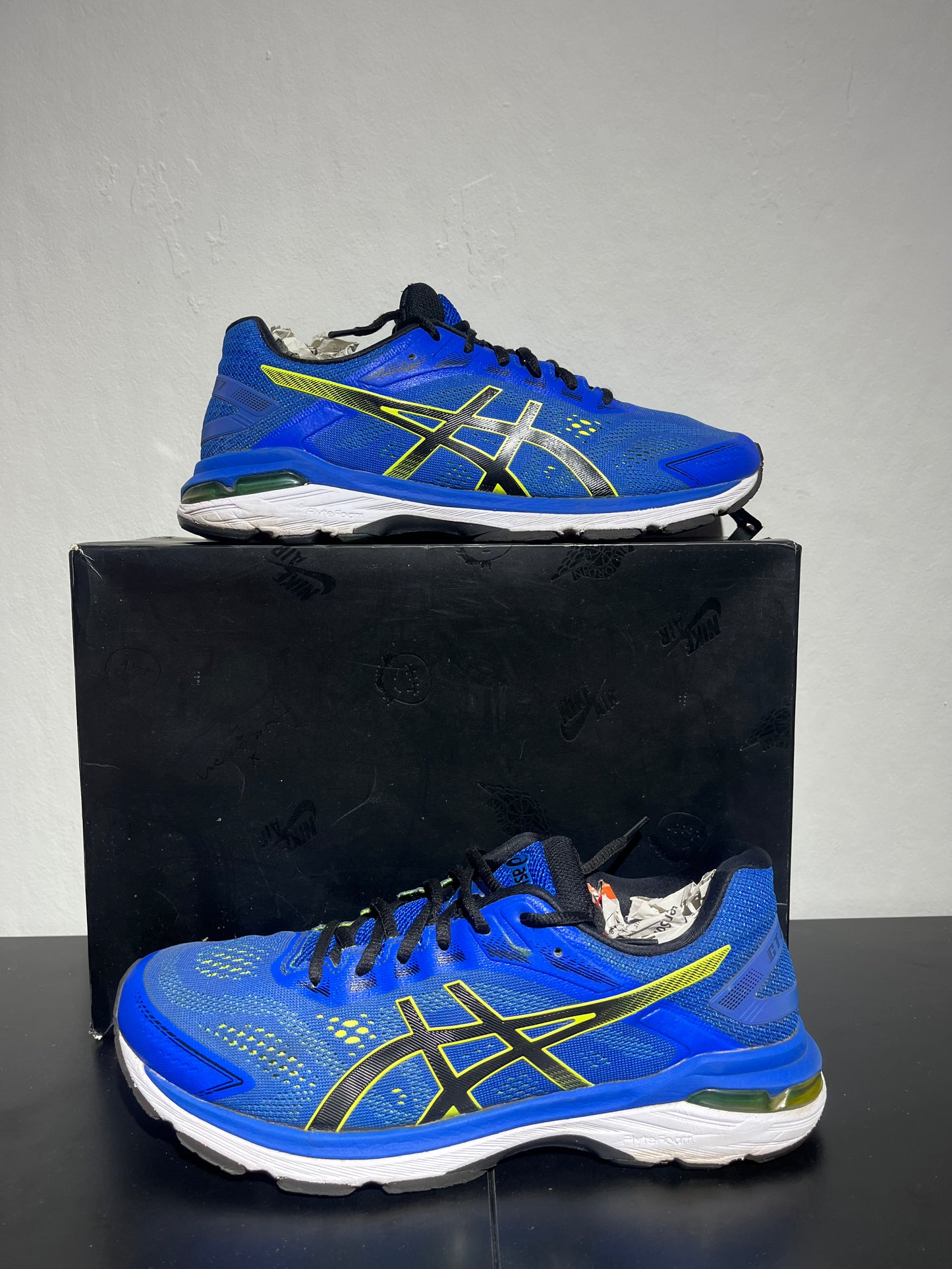 ASICS GT-2000 Bleu - 44,5
