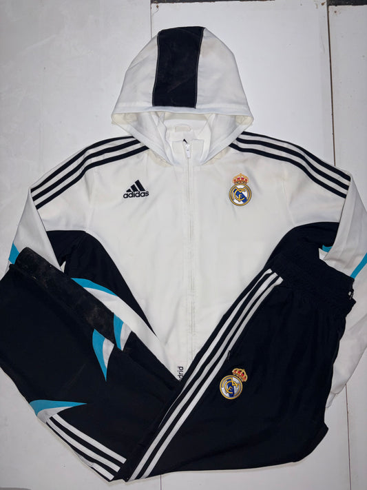 Survêtement Adidas Real Madrid CF Blanc & Noir – XL