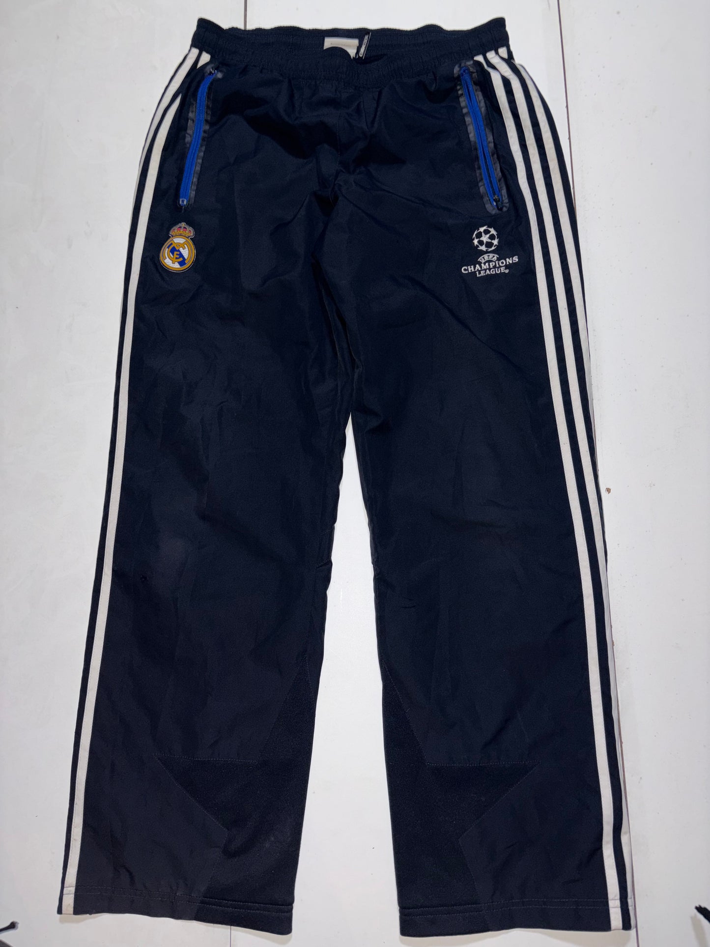 Survêtement Adidas Real Madrid CF Blanc & Bleu – XS