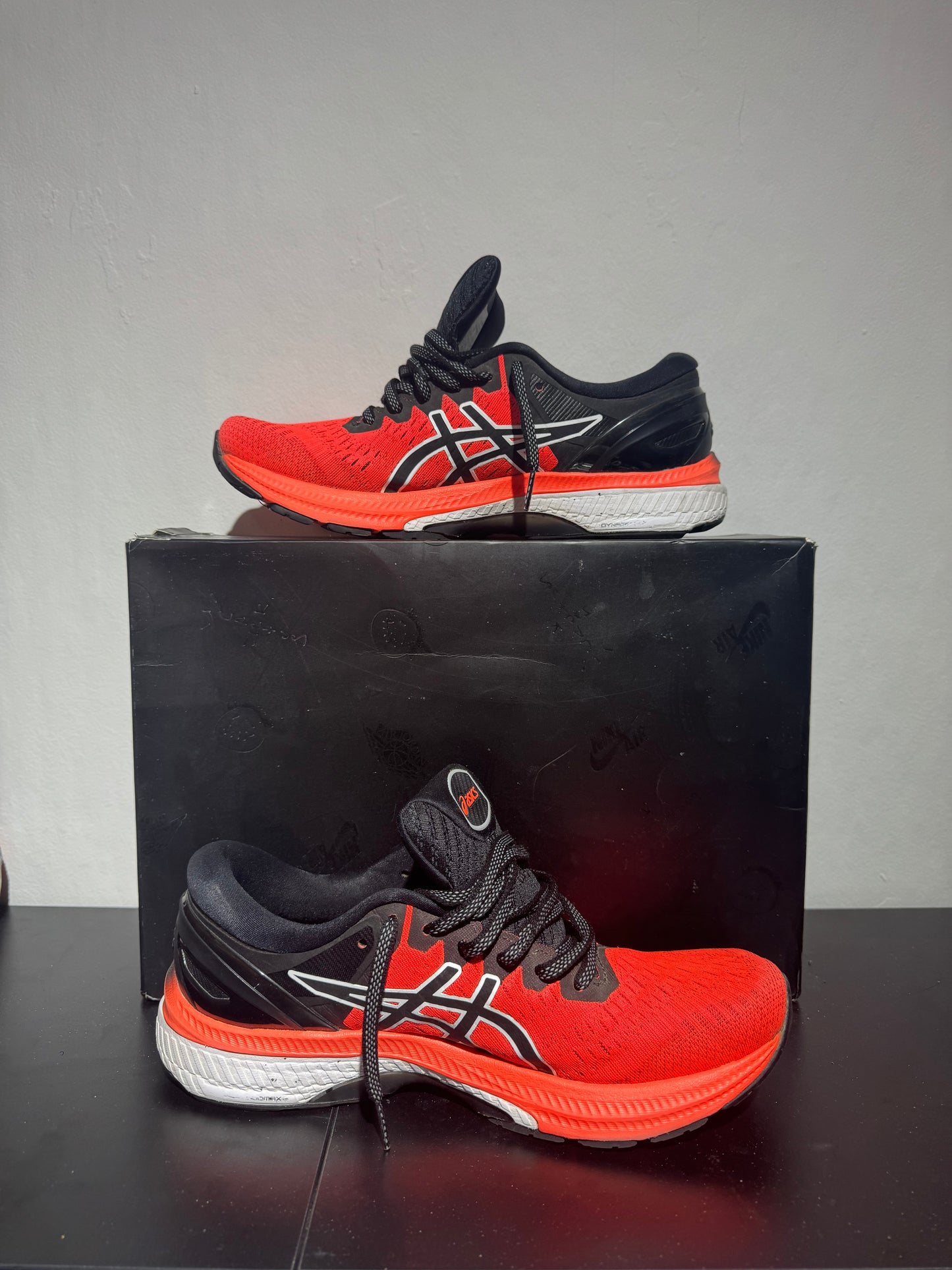 ASICS Gel-Kayano 27 TOKYO Rouge/Noir - 41,5