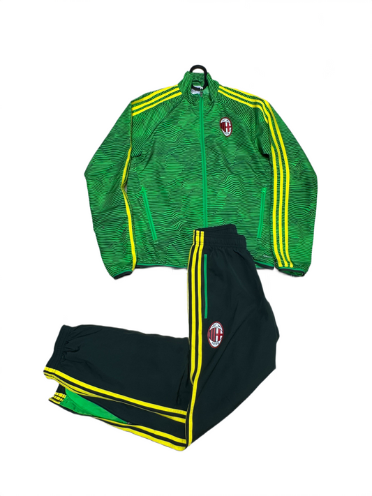Survêtement AC Milan 2015/2016 (modèle très rare) - XS
