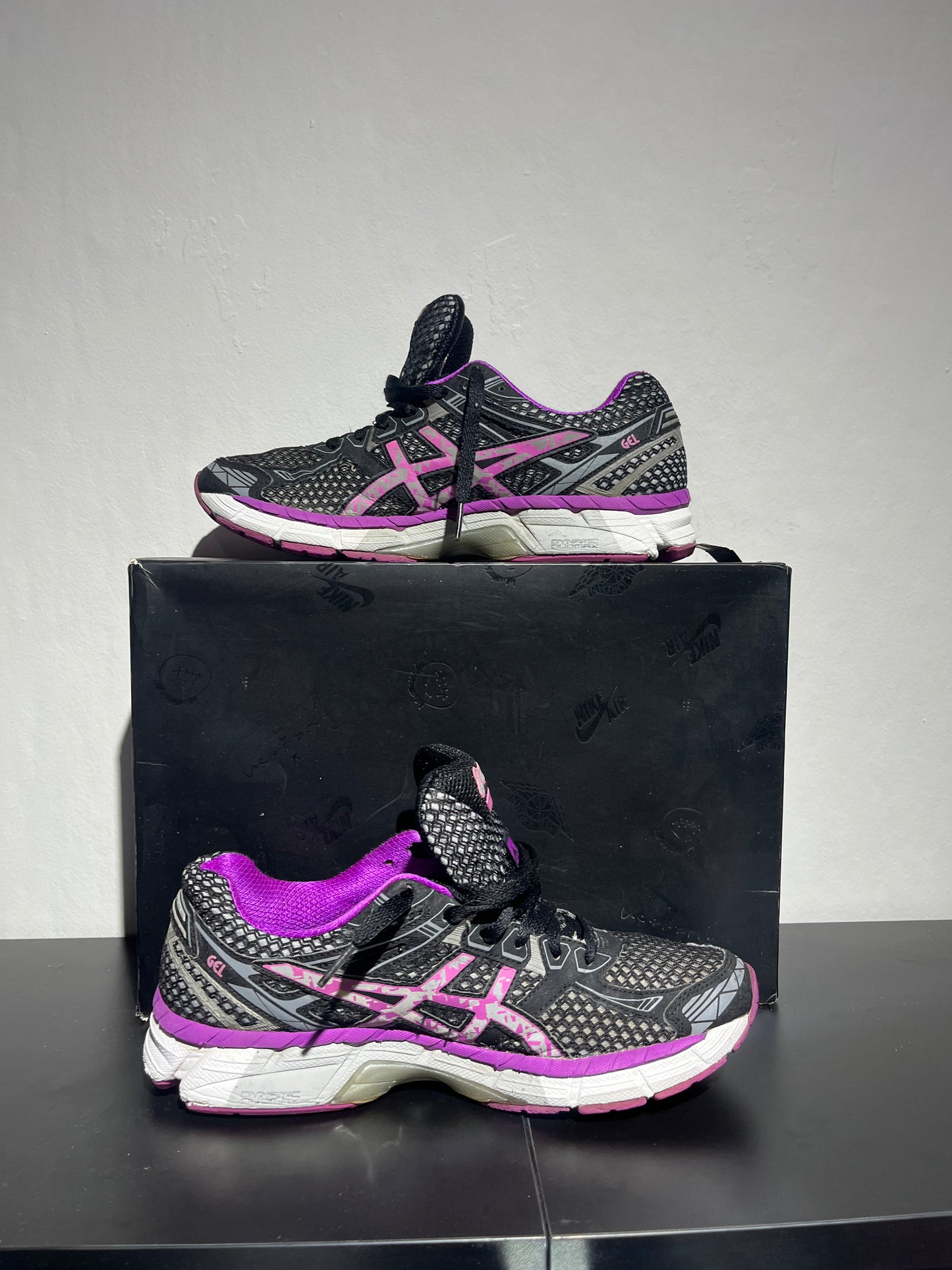 ASICS GT-2000 Noir/Mauve - 42