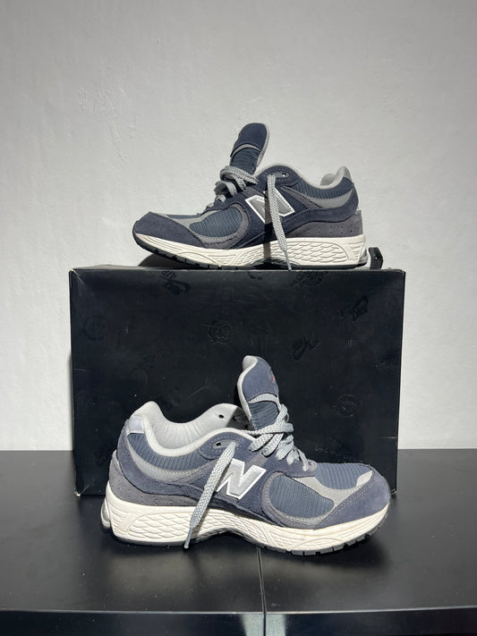 NEW BALANCE 2002R - 39,5