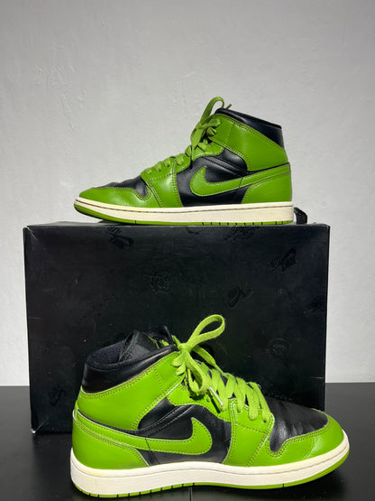 NIKE Air Jordan 1 Mid "Altitude Green" - 41