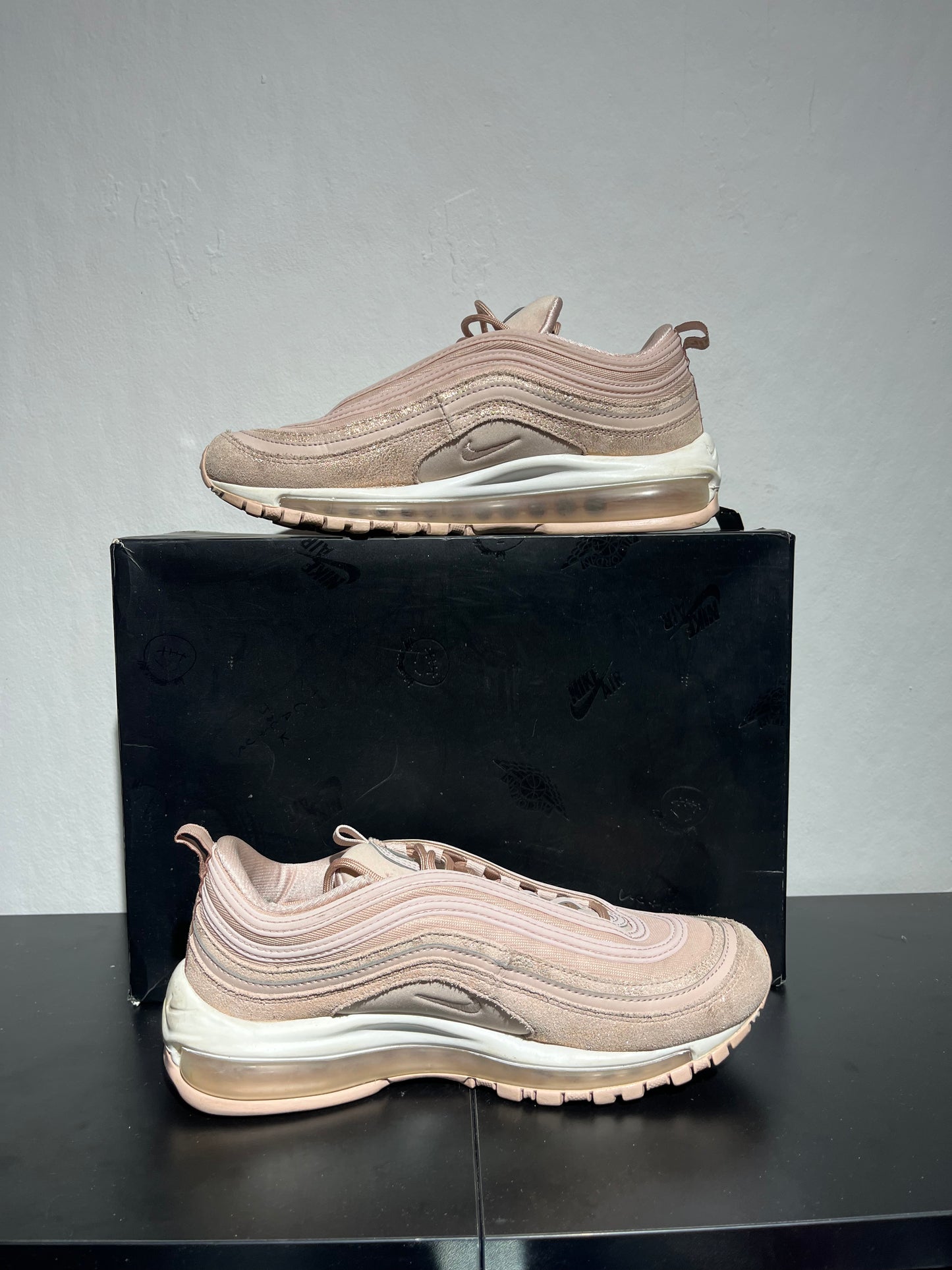 NIKE Air Max 97 Light Pink - 40,5